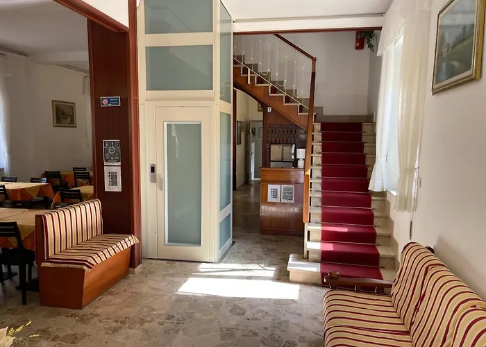 Hotel Margot